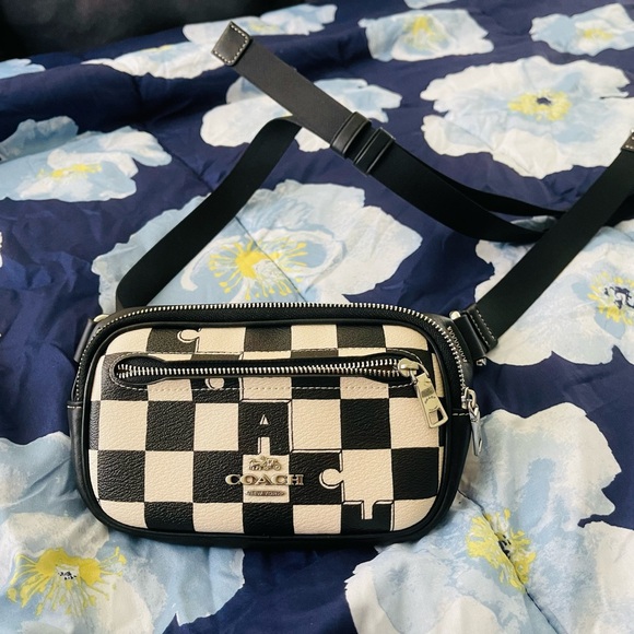 COPY - Checkerboard coach slim design Fanny pack - Picture 8 of 8